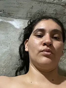 Snapshot of lunasexyhot18 chatting on September 22, 5:15 pm lunasexyhot18 online show from September 22, 5:15 pm