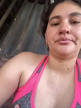 Snapshot of lunasexyhot18 chatting on October 11, 4:38 pm lunasexyhot18 online show from October 11, 4:38 pm