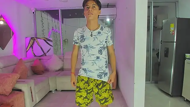 Houseofwarrios online show from November 4, 5:28 am