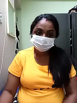 queendivya online show from September 25, 10:35 pm