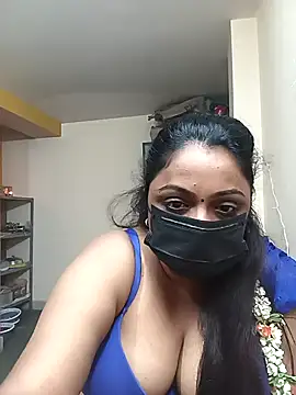 queendivya online show from February 24, 1:20 pm