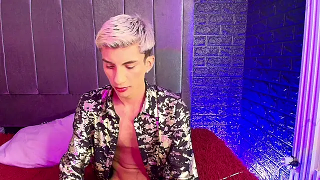 Erick Velveth online show from November 17, 2:06 am