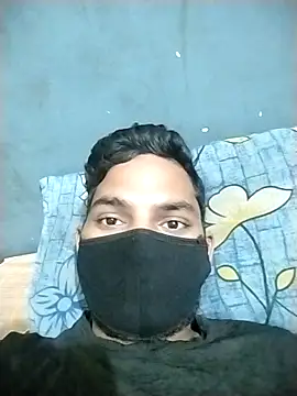 Snapshot of VickyMonster5 chatting on October 5, 12:42 am VickyMonster5 online show from October 5, 12:42 am