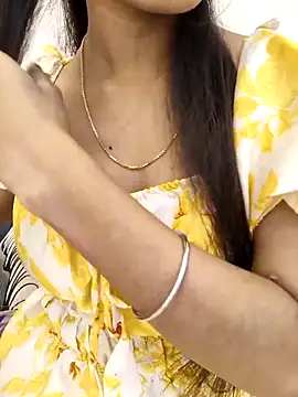 Snapshot of Sweets-jaanu chatting on October 16, 6:03 am Sweets-jaanu online show from October 16, 6:03 am