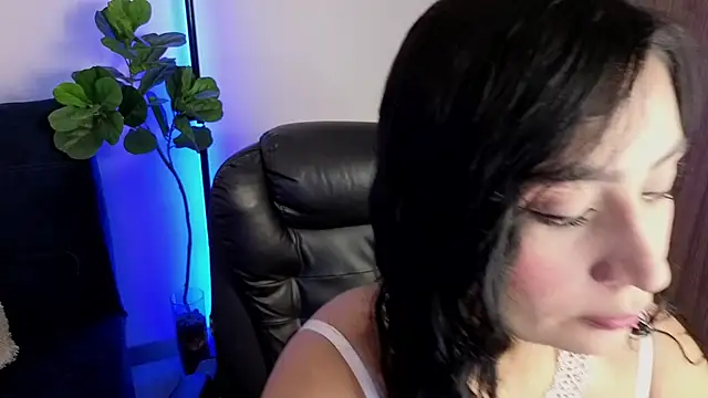 amyross s1 online show from April 25, 12:46 am