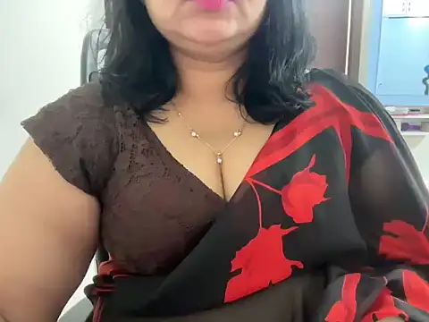 Snapshot of divya-jannu chatting on January 16, 6:01 pm divya-jannu online show from January 16, 6:01 pm