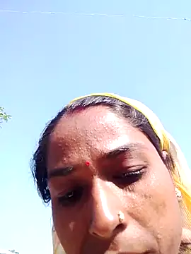 Snapshot of Hot_reshmaji chatting on November 11, 4:45 am Hot reshmaji online show from November 11, 4:45 am