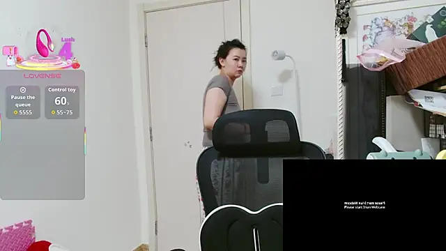 sallycui online show from July 7, 1:04 pm