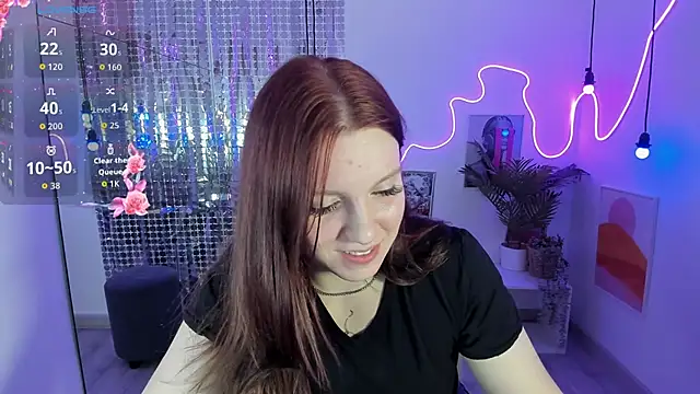 Layla Glam online show from October 20, 5:46 pm