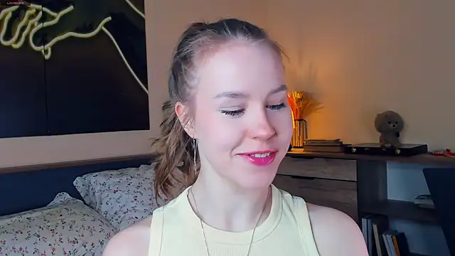 MaliaBourraine online show from March 9, 9:46 am