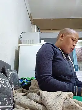 BubblyBeautiful online show from June 21, 4:31 pm