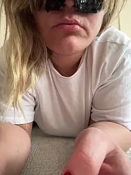 Snapshot of Heidaa chatting on December 21, 7:37 am Heidaa online show from December 21, 7:37 am