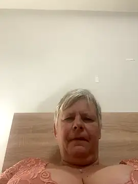 VyC7564 online show from October 11, 10:52 pm