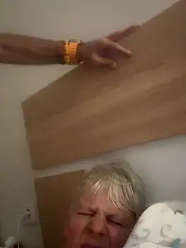 VyC7564 online show from October 13, 2:22 am