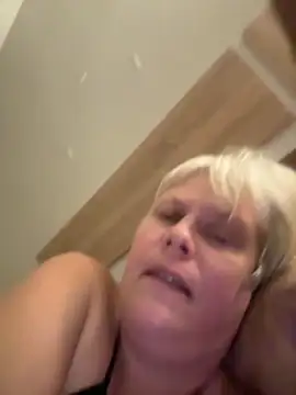 VyC7564 online show from November 5, 12:10 am