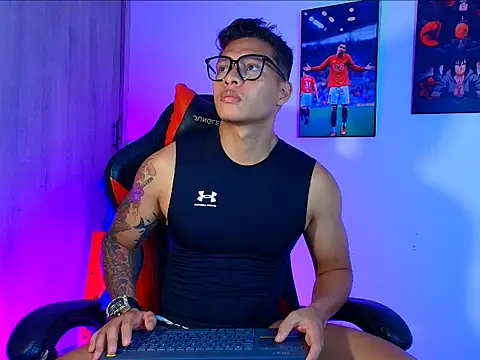 evan greey online show from September 18, 3:47 pm