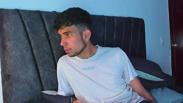 Snapshot of jei_coxs chatting on October 16, 11:11 am jei coxs online show from October 16, 11:11 am