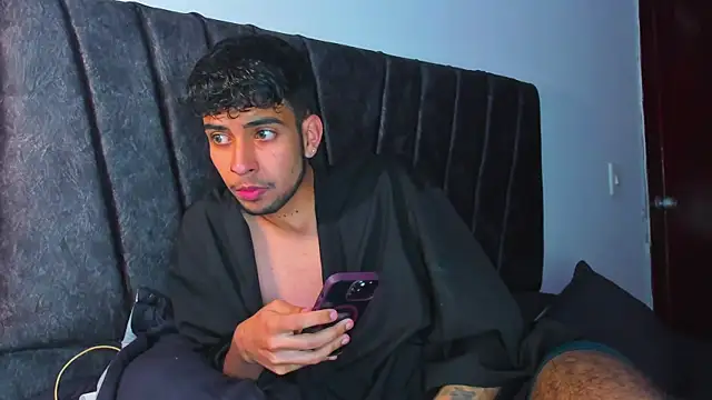 Snapshot of jei_coxs chatting on October 18, 12:17 pm jei coxs online show from October 18, 12:17 pm