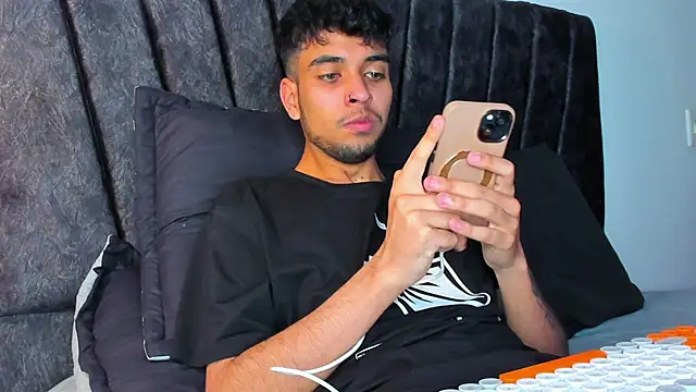 Snapshot of jei_coxs chatting on October 25, 11:29 am jei coxs online show from October 25, 11:29 am