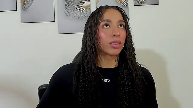 KAYLA BATISTA  online show from April 16, 6:30 pm