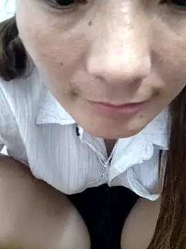 Snapshot of phuongxinhxan chatting on October 5, 3:10 pm phuongxinhxan online show from October 5, 3:10 pm