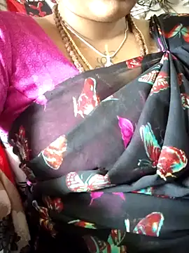 sweetqueen143 online show from November 13, 4:55 am