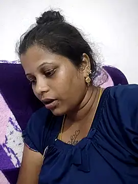 sweetqueen143 online show from May 2, 3:28 pm