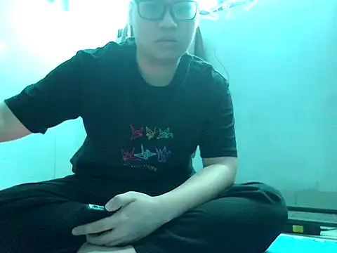 loveninja online show from March 7, 2:08 am