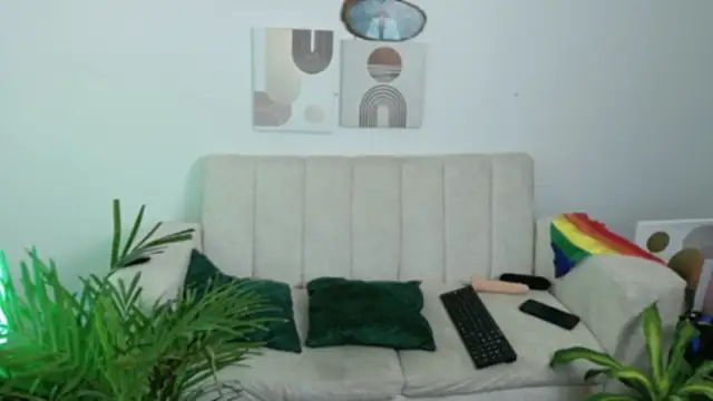 dirty feelena online show from October 29, 6:53 pm