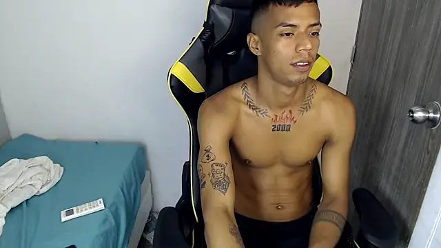 Nando coll online show from October 18, 11:33 am