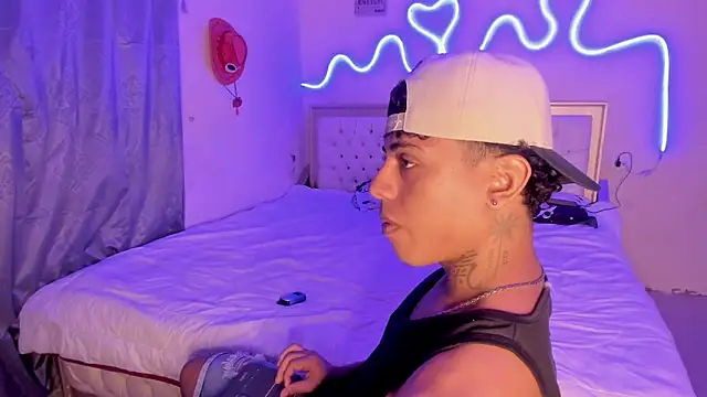 Glader31 online show from October 14, 8:20 pm