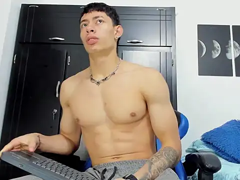 jey cox23 online show from October 4, 10:57 am