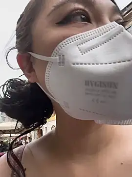 fioralba online show from April 28, 1:27 pm