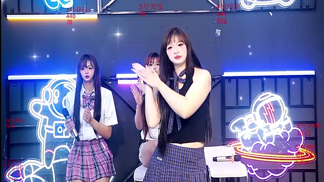 Shinygirls 777 online show from September 28, 12:49 am