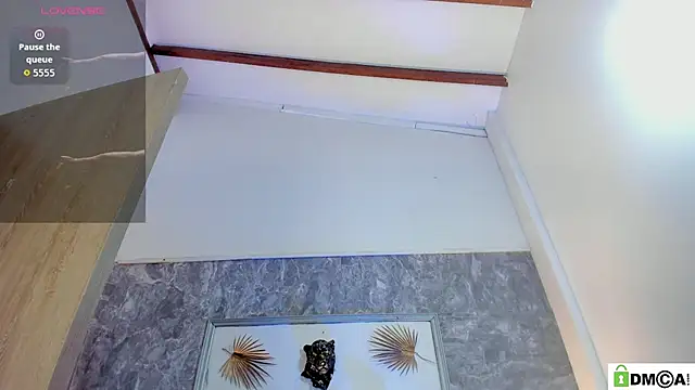 SophieSweet88 online show from April 23, 7:09 am