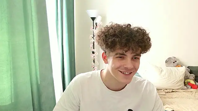 dreamgonetan online show from September 22, 1:13 pm