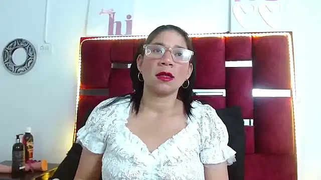 PamelaCruzThxl online show from November 13, 3:05 am