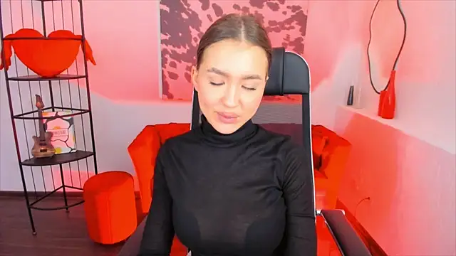 IndigoFae online show from November 21, 10:25 am