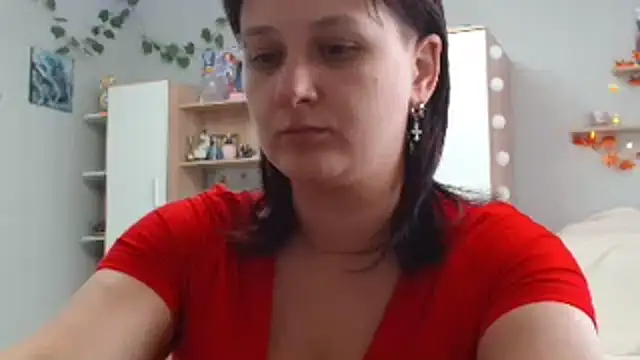 Snapshot of RubyRiles chatting on September 19, 11:22 am RubyRiles online show from September 19, 11:22 am