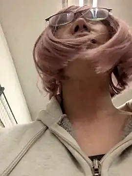 takusaki223 online show from February 15, 2:52 am