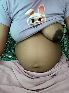 Snapshot of PRACHI-743 chatting on June 14, 12:52 am PRACHI-743 online show from June 14, 12:52 am