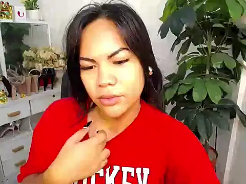 AngelitaDeputouch online show from October 25, 11:43 pm