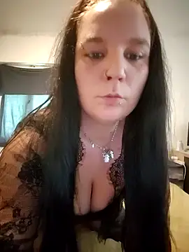 Snapshot of Michaela1994 chatting on September 24, 8:17 am Michaela1994 online show from September 24, 8:17 am