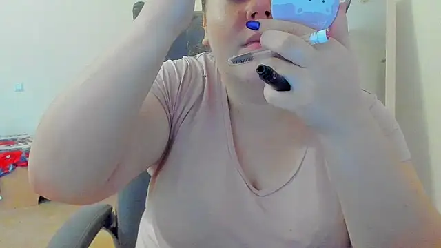 Liza-Mendez online show from November 15, 6:33 am