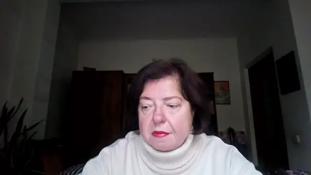 Snapshot of Violet_Pulse chatting on October 15, 9:20 am Violet Pulse online show from October 15, 9:20 am