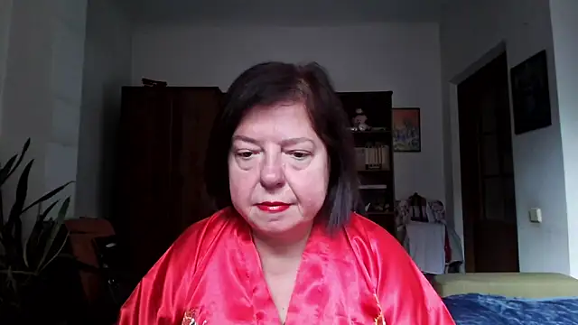 Snapshot of Violet_Pulse chatting on November 25, 8:25 am Violet Pulse online show from November 25, 8:25 am