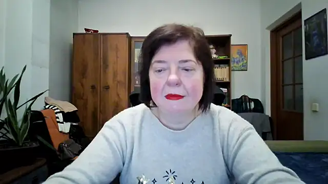 Violet Pulse online show from February 18, 1:51 pm