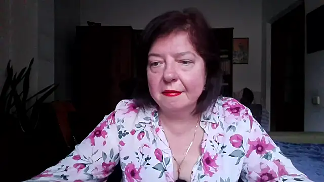 Violet Pulse online show from April 16, 2:29 pm