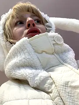 RonnieKiss online show from September 29, 4:17 am