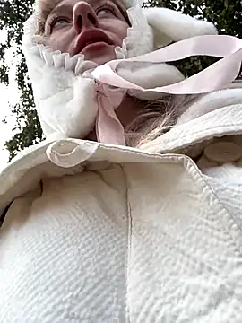 RonnieKiss online show from October 10, 3:49 am